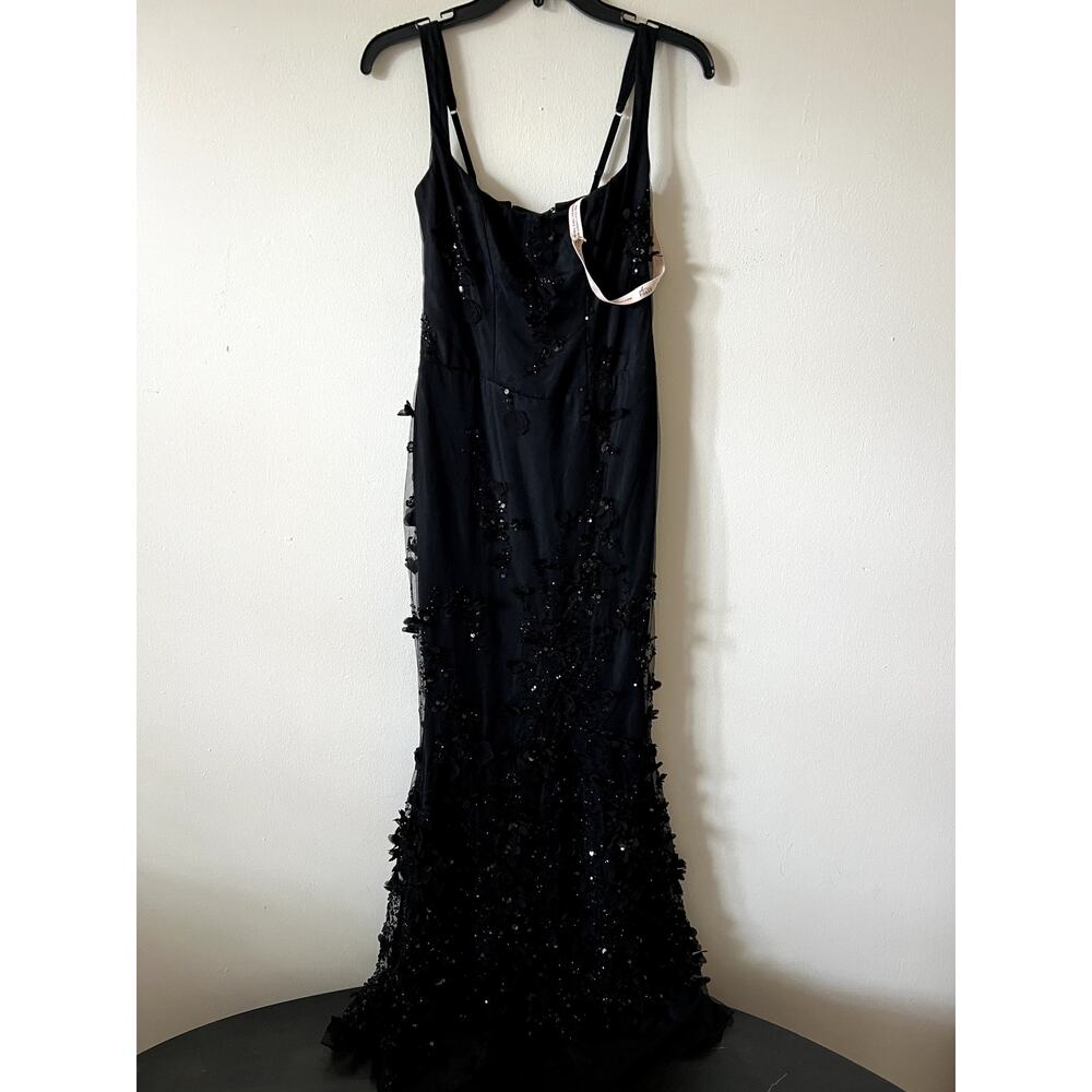 Oh Polly Vasanta Embellished Applique Soft-Scoop Corset Gown in Black size 4 - Picture 6 of 11
